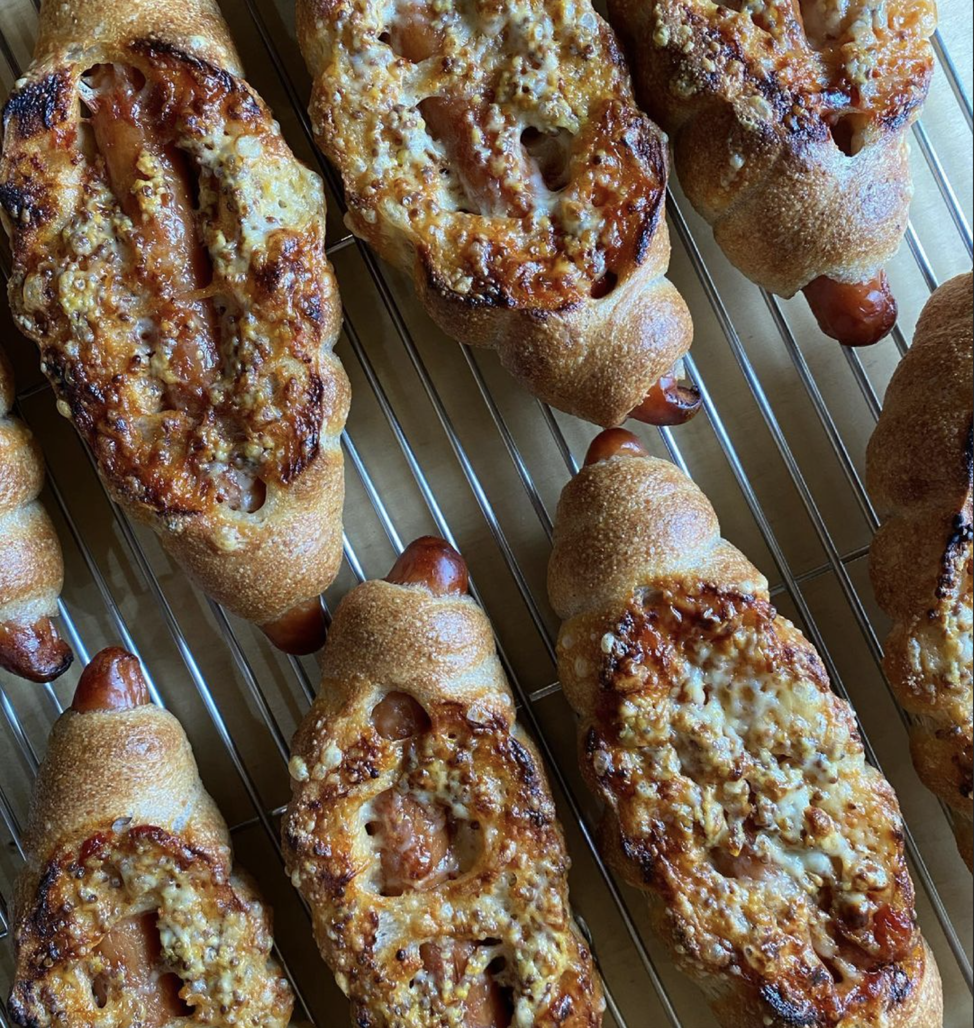 創業80年の老舗店から知る人ぞ知るハード系の名店まで!高松のおすすめパン屋さん5選