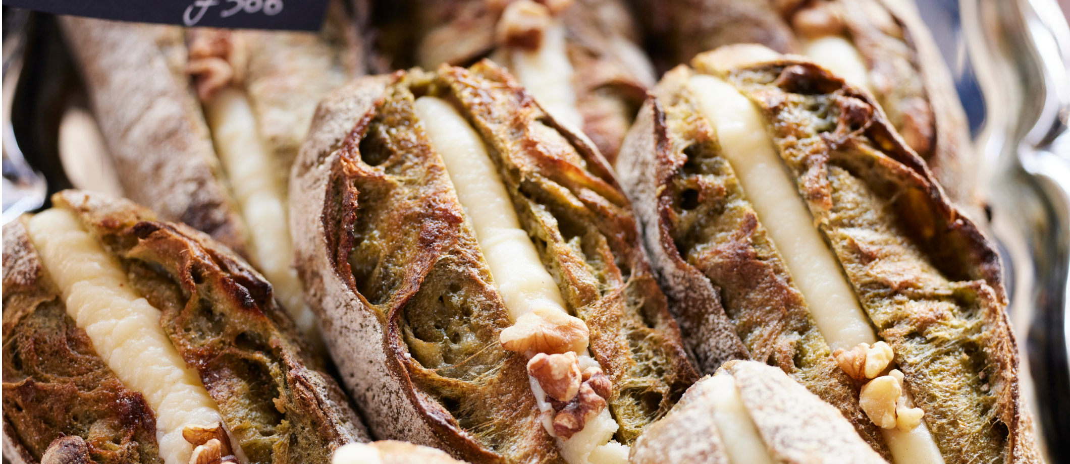 コーヒーと一緒にささやかな贅沢時間を